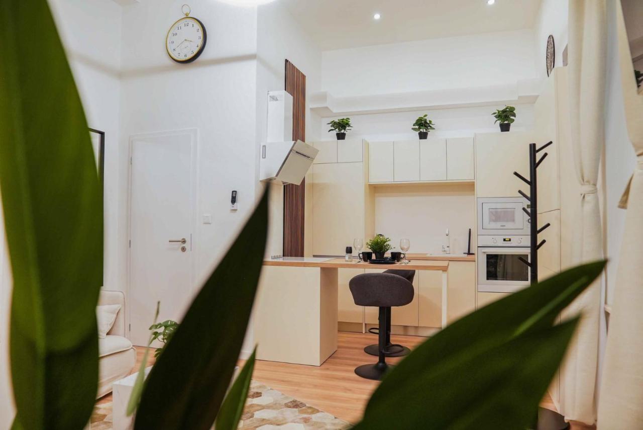 Greenlight Gallery By Newave Apartments บูดาเปสต์ ภายนอก รูปภาพ